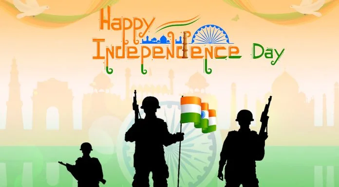 independence day essay in hindi